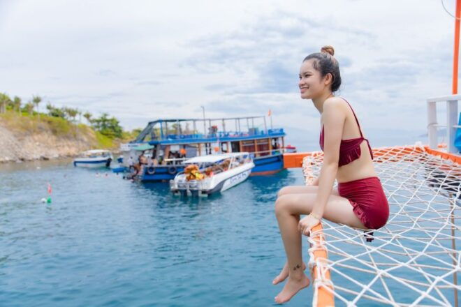 Luxury Nha Trang Island Discovery Trip - Duration and Guide Availability