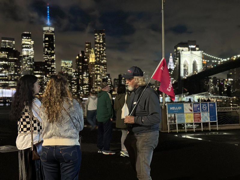 Luxury Night Bus Tour in New York - At a glance