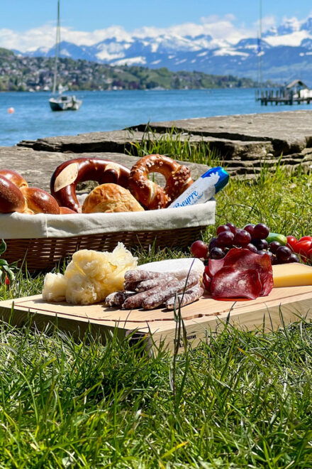 Luxury Picnic by Zurich Lake - Food and Beverage Details