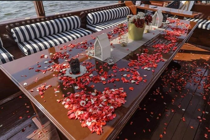 Luxury Private Felucca on the Nile With Lunch - The Ultimate Luxury Felucca Experience