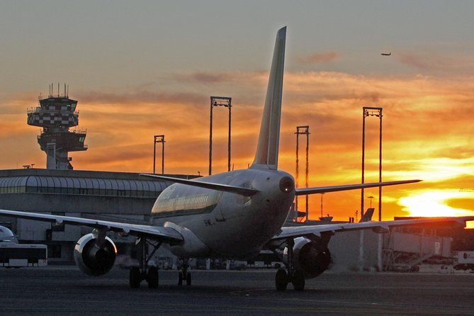 Luxury Private Night Transfer From Rome Airports to Rome City Center - Good To Know