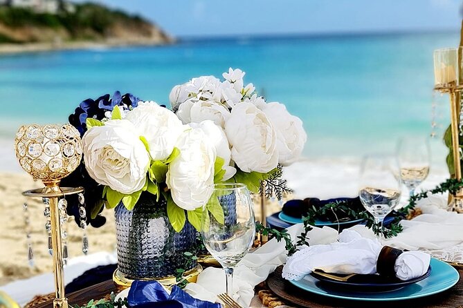 Luxury Private Picnic in Paradise Beach - Location and Setting