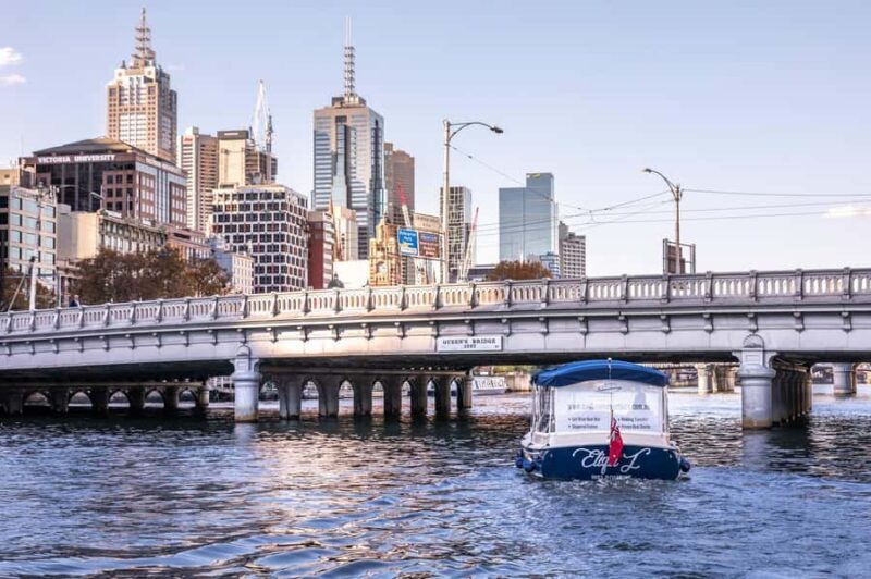 Luxury Private Romantic Dinner Cruise For 2 - A Romantic Escape on Melbourne’s Yarra River: Private Dinner Cruise Review