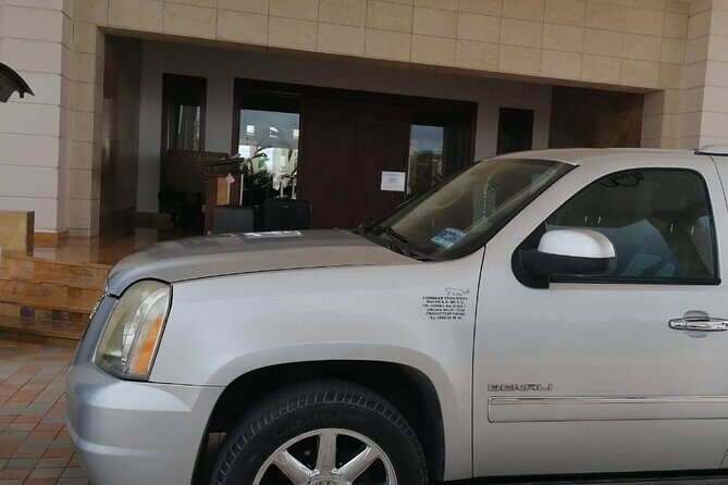 Luxury Private Roundtrip Transportation CUN-Costa Mujer Airport - The Experience in Detail