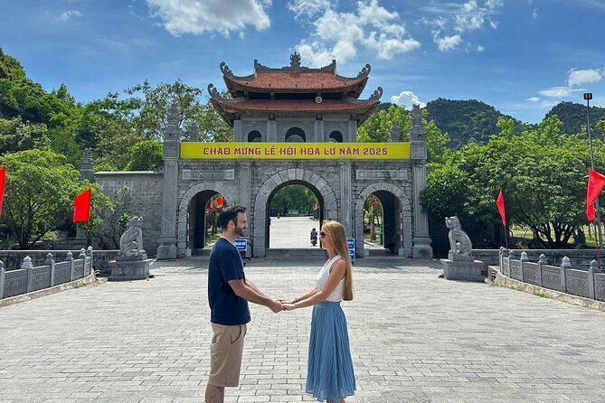 Luxury Private Tour Explore Hoa Lu, Tam Coc, Bich Dong & Cycling - Good To Know