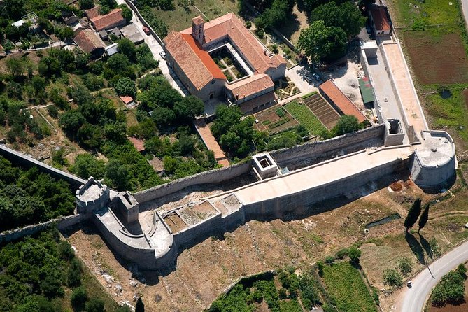 Luxury Private Transfer Dubrovnik - Split With Lunch in Ston - The Sum Up