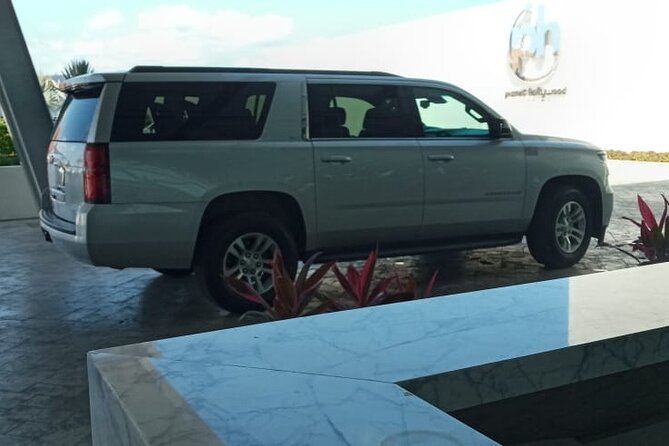 Luxury Private Transportation Airport-Puerto Aventuras & Akumal - The Sum Up