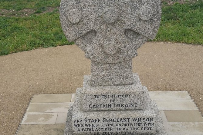 Luxury Private Vehicle Day Hire From & to London via Stonehenge & Windsor Castle - Flexible Cancellation Policy