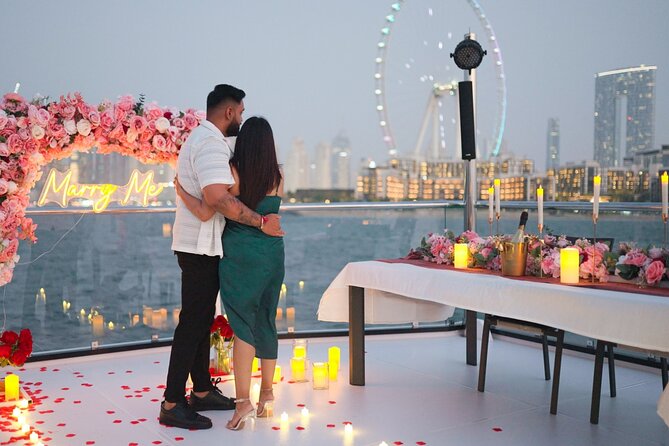 Luxury Proposal at Sunset on a Boat - Qrated World Reviews Operator Details
