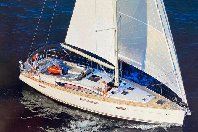 Luxury Sailboat 50 feet in Private for up to 9 People 4 hrs - Discover the Elegance of Puerto Vallarta’s Coast on a Private Sailboat