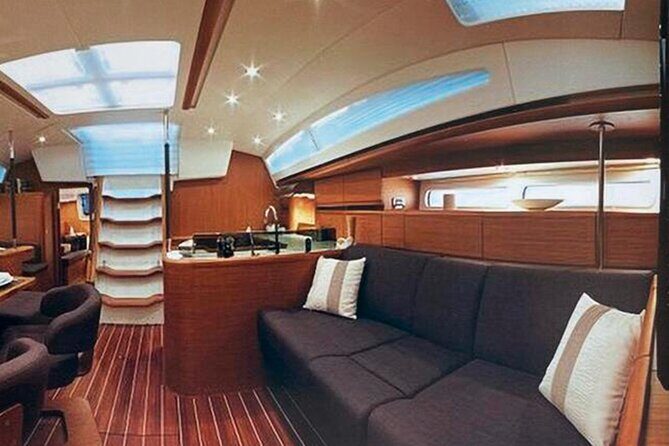 Luxury Sailboat 50 feet in Private for up to 9 People 4 hrs - Who is This Tour Best For?