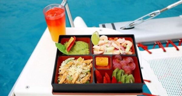Luxury Sailing and Snorkeling Puerto Aventuras - Frequently Asked Questions