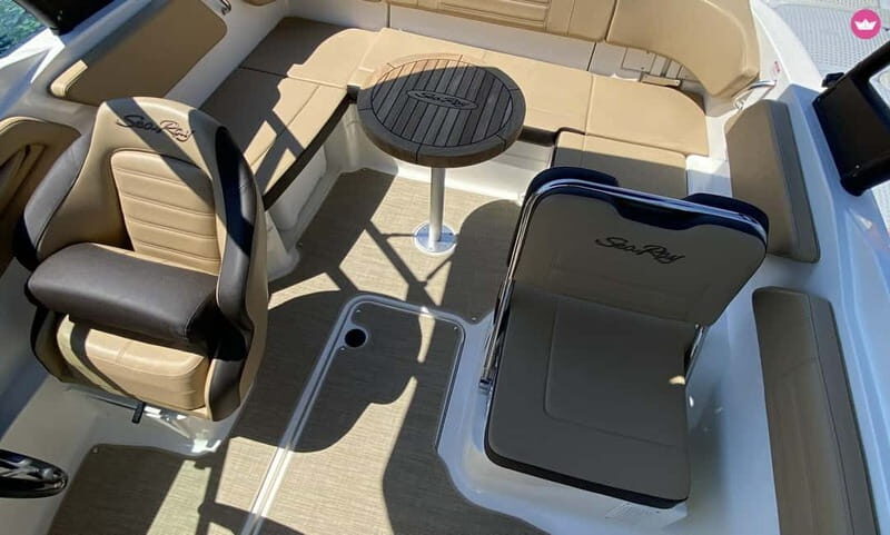 Luxury Sea Ray Private Boat Trip to Blue Lagoon - FAQ