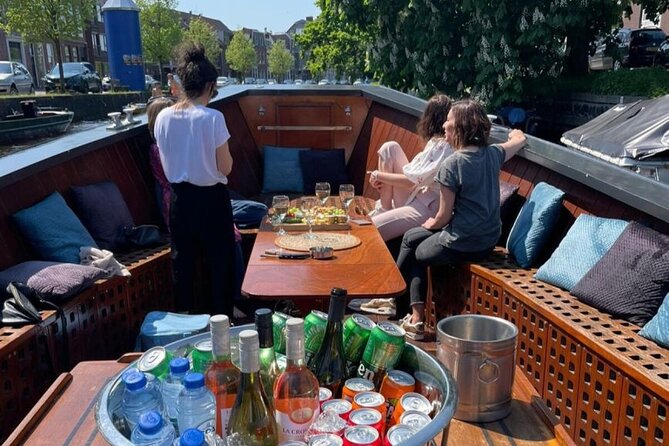 Luxury Shared Canal Tour With Live Guide - Booking Details
