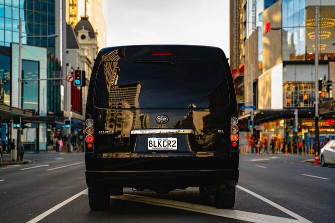 Luxury Small group tour from Auckland to Hobbiton Movie Set - FAQs