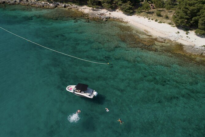 Luxury Speedboat Island Hopping with Swimming & Snorkeling - Who Will Love This Tour?