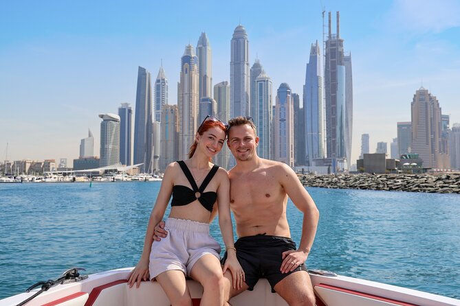 Luxury Sport Speed Boat Rental in Dubai - Inclusions and Amenities