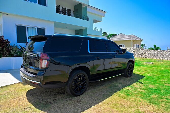 Luxury Suburban Private Airport Transfer with Chauffeur - Introducing the Luxury Suburban Private Airport Transfer with Chauffeur