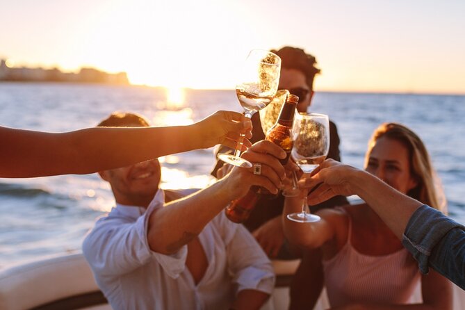Luxury Sunset Cruise in Gold Coast - Accessibility and Additional Services