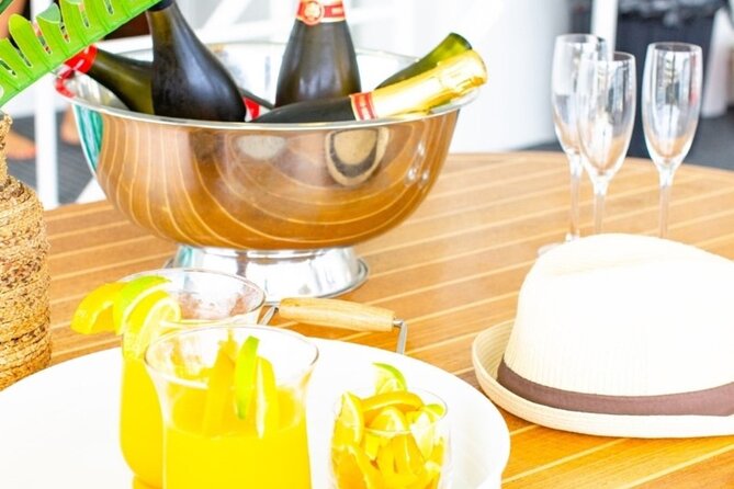 Luxury Sunset Cruise in Gold Coast - Cancellation Policy and Cut-off Times