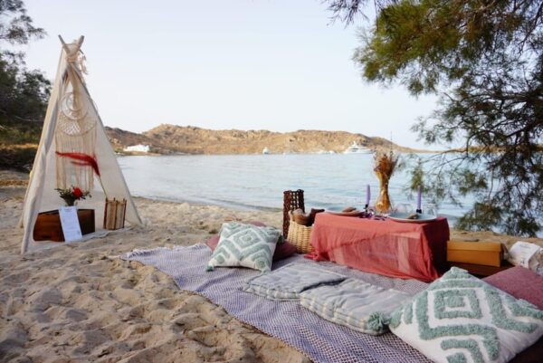 Luxury Sunset Picnic - Ideal Locations