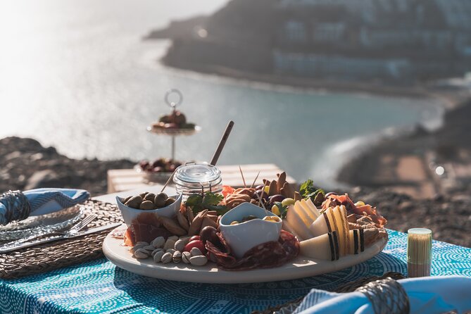 Luxury Sunset Picnic With Photo Shoot - Memorable Souvenir Photos