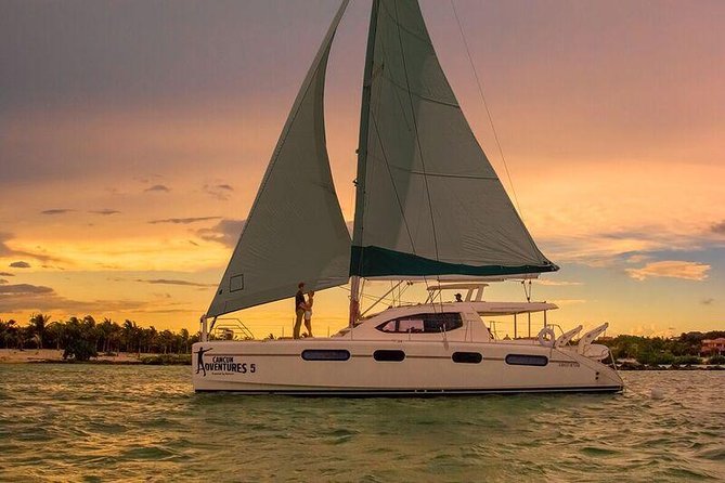 Luxury Sunset Sailing Cruise in the Riviera Maya With Light Dinner and Open Bar - Traveler Reviews
