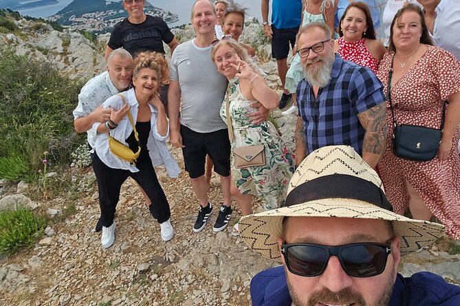 Luxury Sunset Tour With Wine Tasting - Tour Highlights