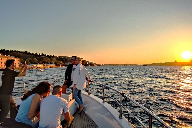 Luxury Sunset Yacht Cruise on Bosphorus Strait with Snacks - Two and a half hours on the water