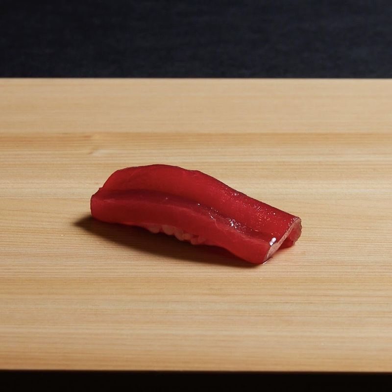 Luxury Sushi Counter Experience | Sushi Course & Toast with Sparkling Sake - Is the price worth it?
