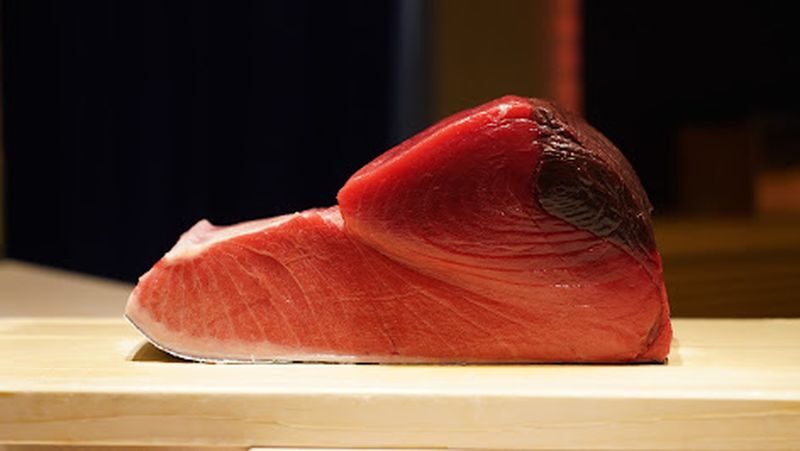 Luxury Sushi Counter Experience | Sushi Course & Toast with Sparkling Sake - Should you book it?