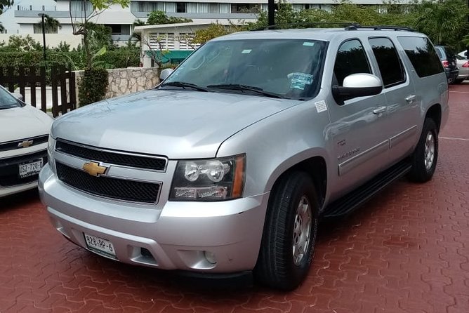 Luxury SUV Private Transfer R/T-Airport-Hotel-Airport-H. Puerto Aventuras - Professional and Safe Transfer to Accommodation