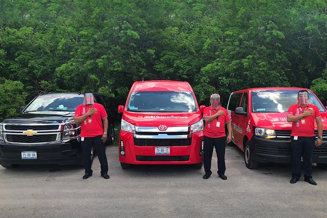 Luxury SUV Private Transfer R/T-Airport-Hotel-Airport-Hotels Akumal - Meeting and Pickup