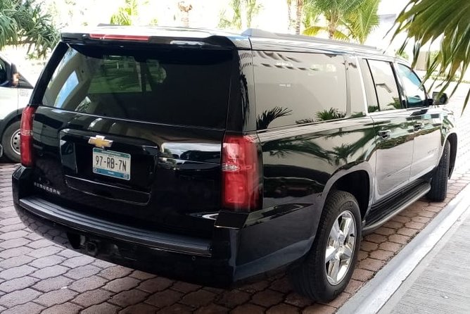 Luxury SUV Private Transfer R/T-Airport-Hotel-Airport- Playa Del Carmen - Meeting and Pickup Options