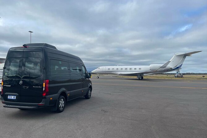 Luxury Sydney Airport Arrivals Transfer by People Mover - Transportation Information