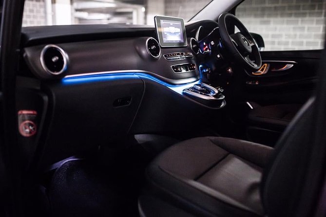 Luxury Sydney Airport Arrivals Transfer by People Mover - Additional Information for Travelers