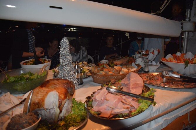 Luxury Sydney Harbour New Years Eve Fireworks Dinner Cruise - Food and Drinks