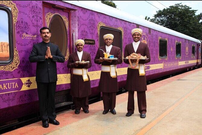 Luxury Taj Mahal Tour By SUPERFAST Train From Delhi - Market Stroll and Shopping