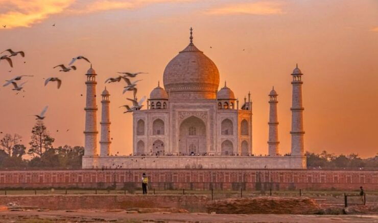 Luxury Taj Mahal Tour From Delhi - Tour Details