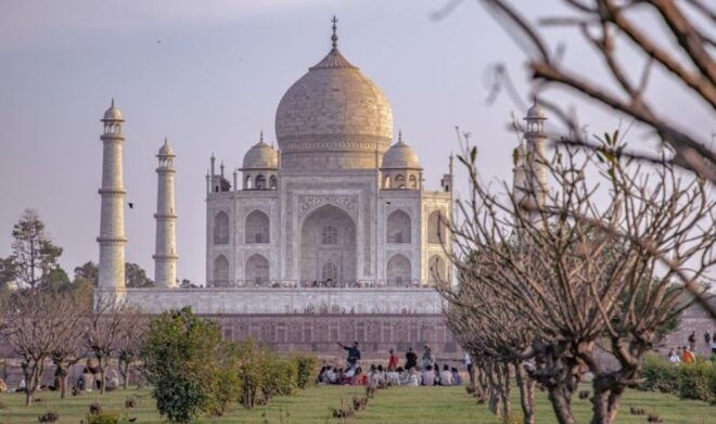 Luxury Taj Mahal Tour From Delhi - Itinerary