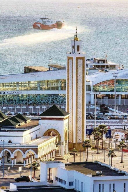 Luxury Tangier Private Day Tour From Marbella All Inclusive - Included Amenities