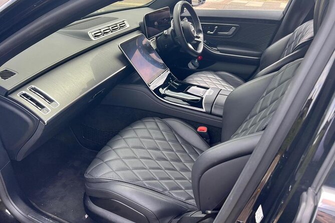 Luxury Taxi Services From London Gatwick to Heathrow Airport - Inclusions