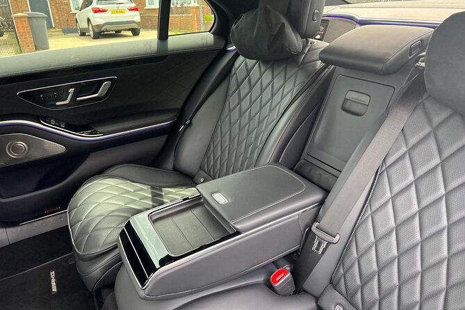 Luxury Taxi Services From London Heathrow to Gatwick Airport - What To Expect