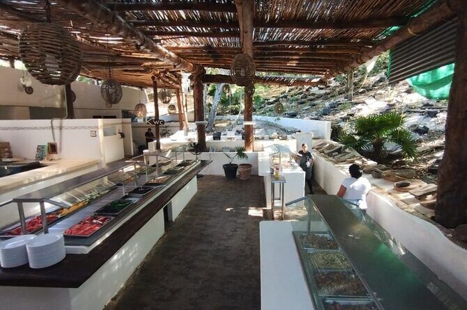 Luxury tour at Isla Mujeres! Catamaran Experience from Cancun - The Sum Up