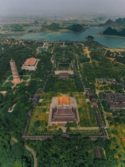 Luxury Tour Bai Dinh-Trang An-Mua Cave Limo Bus-Buffet Lunch - Highlights of Bai Dinh Pagoda