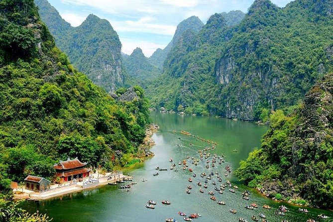 Luxury Trang An Bai Dinh 1 Day Group Tour From Ha Noi - What To Expect