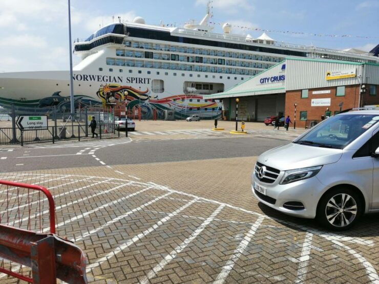 Luxury Transfer From London to Southampton Cruise Terminal - Experience
