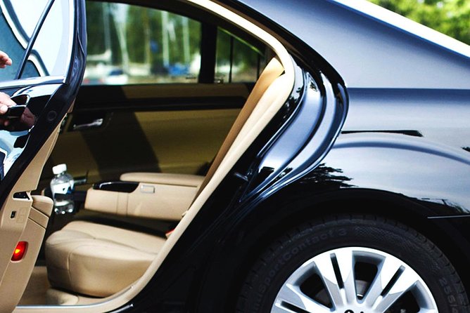 Luxury Transfer From the Fiumicino Airport to Rome - Inclusions and Policies