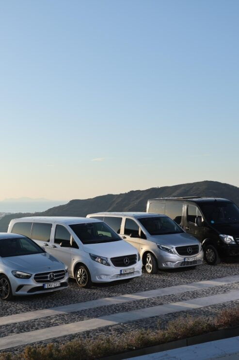 Luxury Transportation From/To Oia - Good To Know