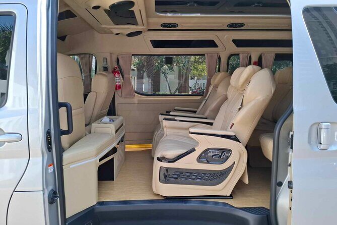Luxury Van Transfer from Suvarnabhumi to Pattaya - The Journey to Pattaya